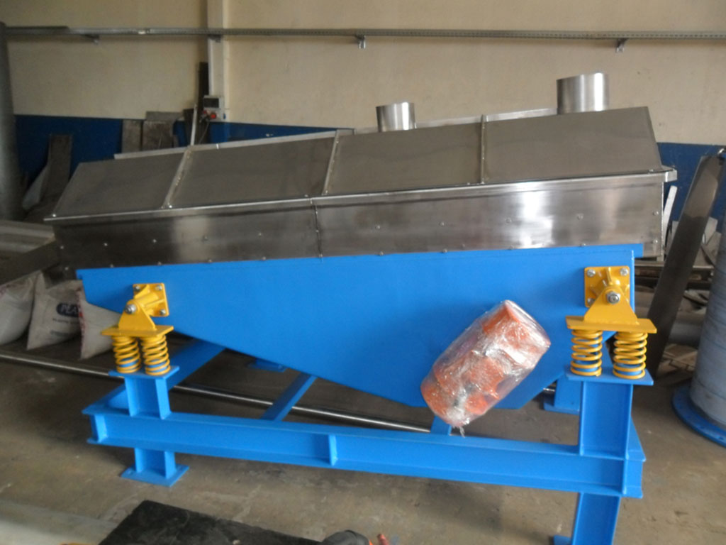 Salt Processor Key Salt Making Machines in a Mechanical Salt Refining Plant | Process ...